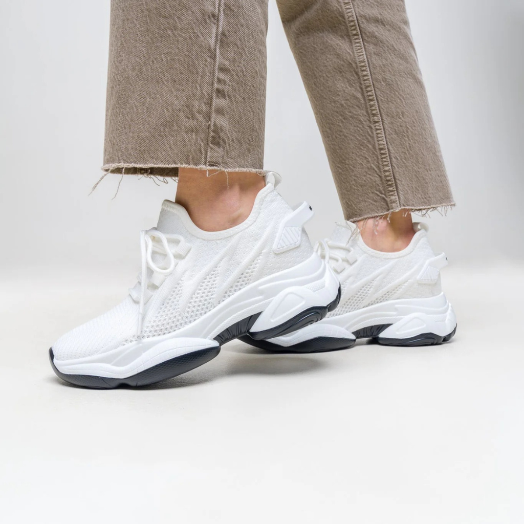 ALEXIS | SKYBOOSTS / ELITE RUNNER