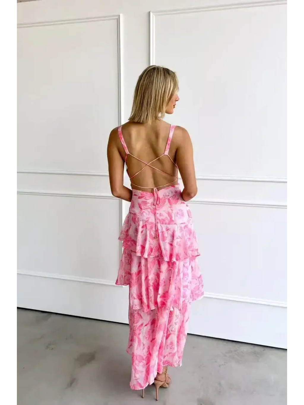 LISA | VESTIDO MAXI FLORAL CON VOLANTES